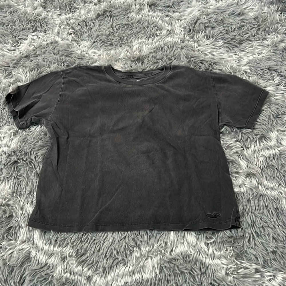 Hollister baby tee